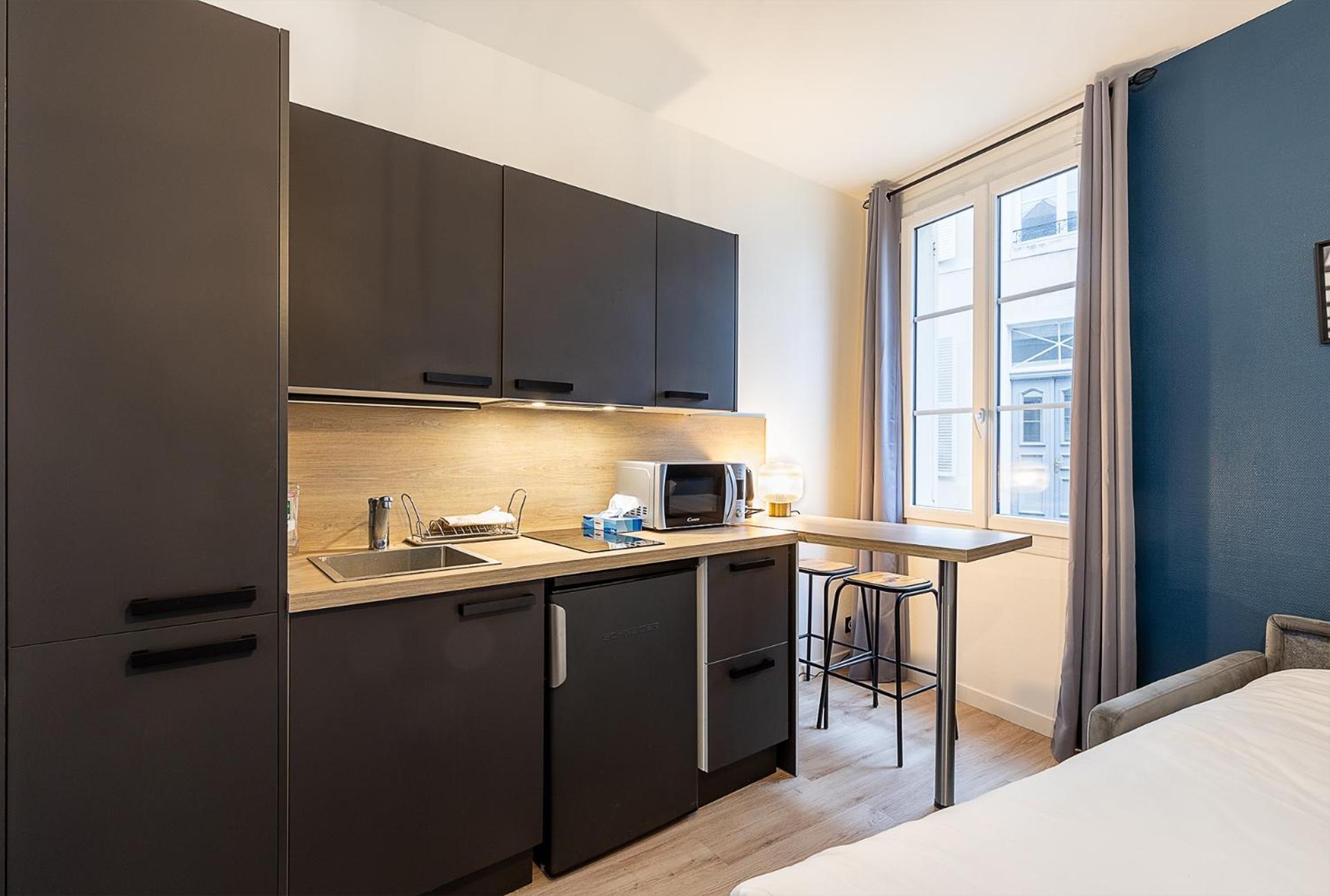 Smart Inn Fontainebleau Centre- Studio Bagian luar foto
